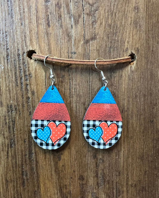 Plaid Heart Wood Earrings